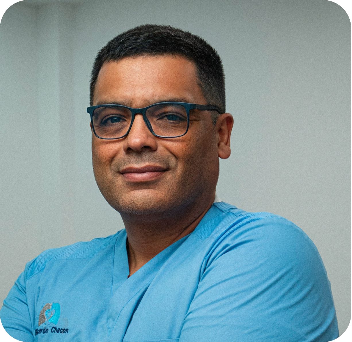 Dr. Ricardo Chacón